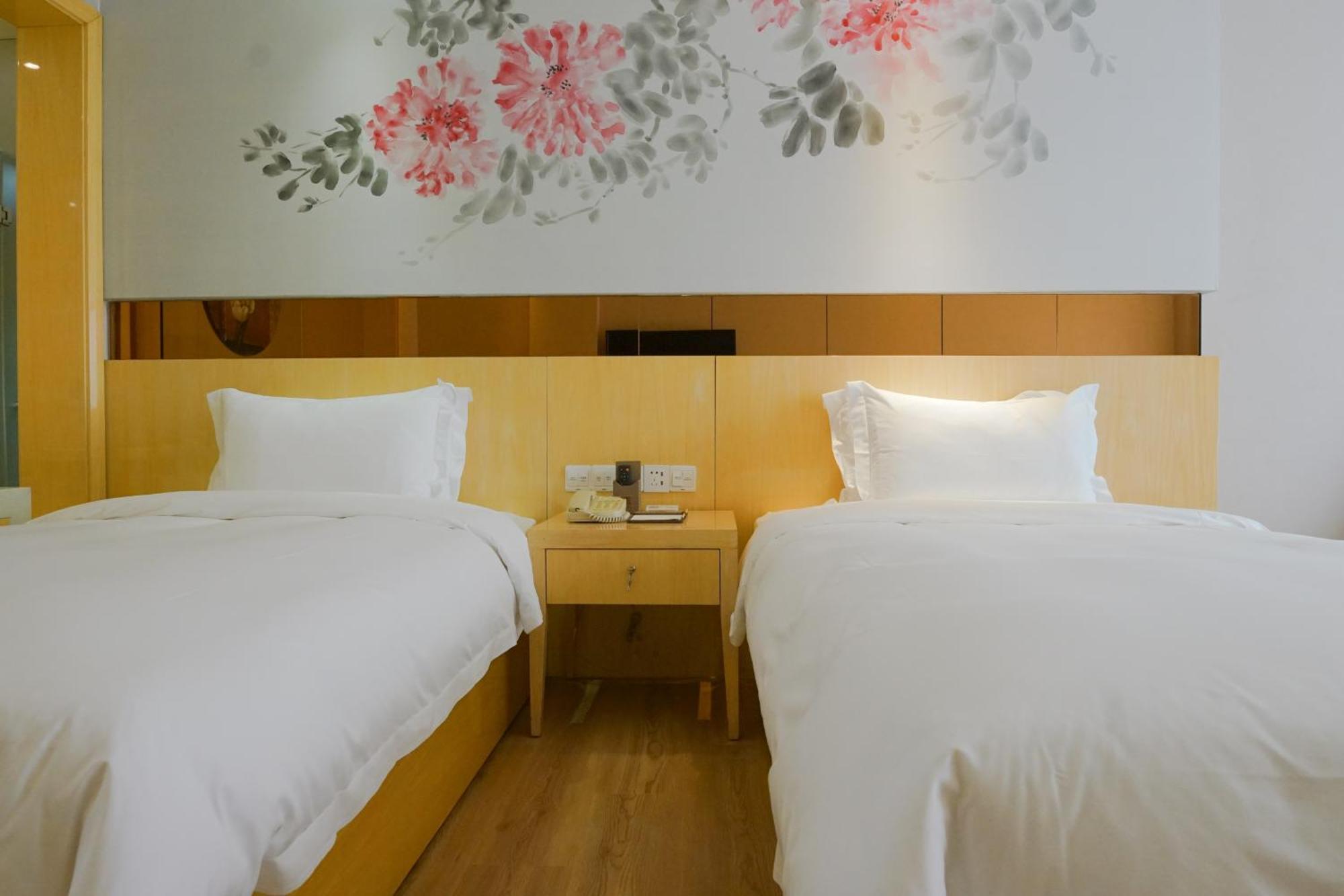 Paco Hotel Ouzhuang Metro Guangzhou-Free Shuttle To Canton Fair Exterior foto