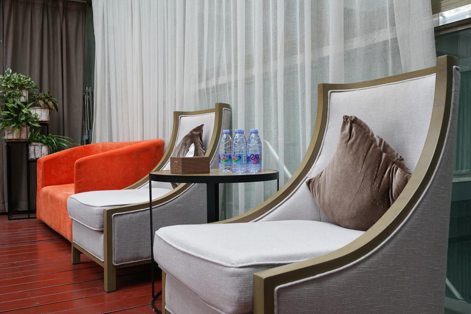 Paco Hotel Ouzhuang Metro Guangzhou-Free Shuttle To Canton Fair Exterior foto